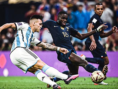 国王开拓者今日赛事